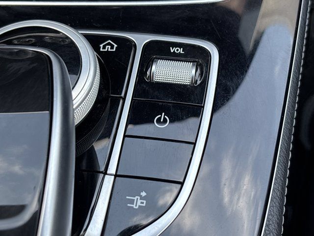 Used 2018 Mercedes-Benz E 400 4MATIC Cabriolet image 41