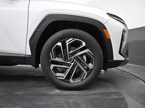 New 2026 Hyundai Tucson Limited image 10