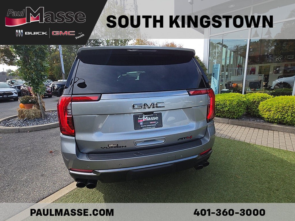 Used 2025 GMC Yukon AT4 AWD/4WD image 4