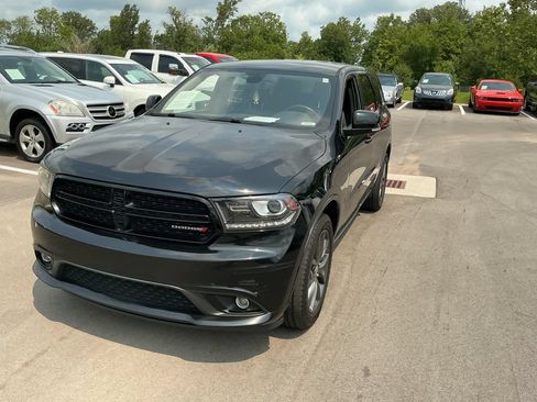Used 2018 Dodge Durango GT AWD/4WD image 2