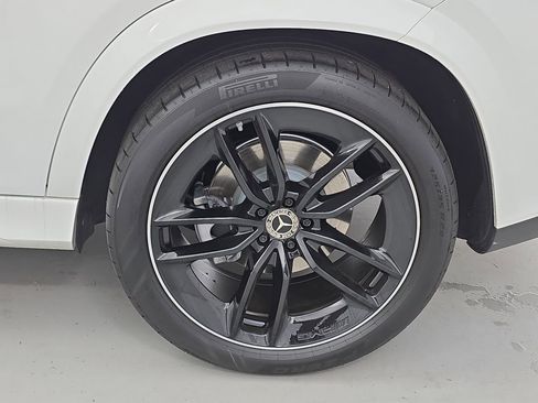 Used 2025 Mercedes-Benz GLE 450 4MATIC image 34