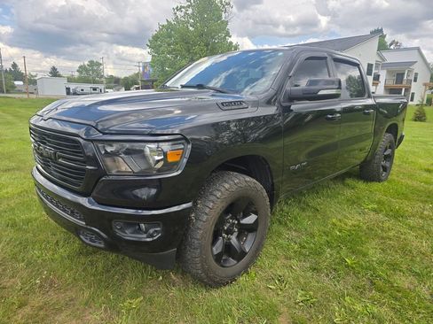 Used 2019 RAM 1500 Big Horn AWD/4WD image 3