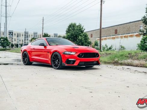 Used 2019 Ford Mustang GT w/ Black Accent Package RWD image 55