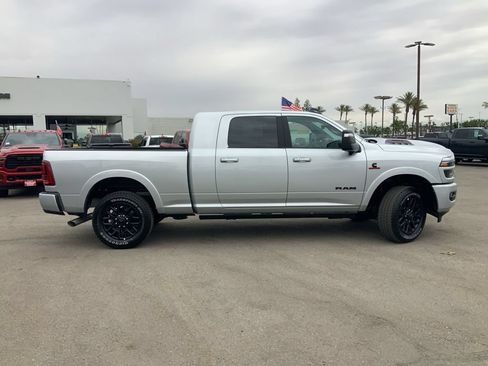 New 2026 RAM 2500 Limited AWD/4WD image 11