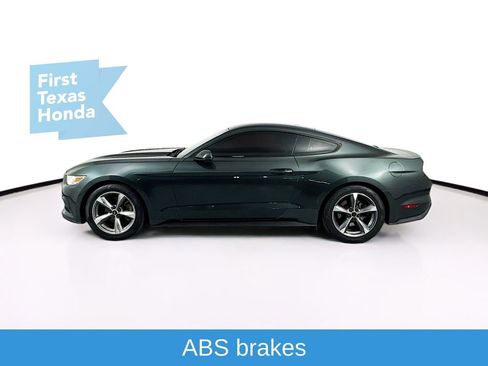 Used 2015 Ford Mustang Premium image 4