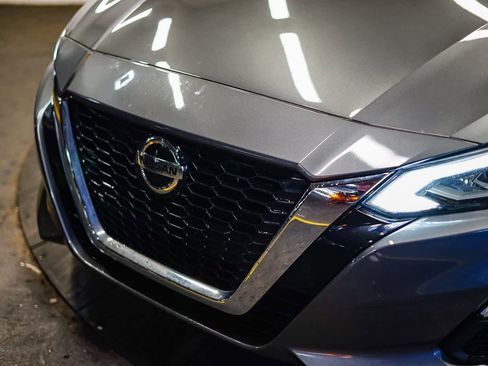 Used 2022 Nissan Altima 2.5 SV image 8