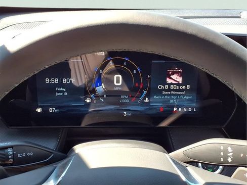 New 2026 Chevrolet Equinox LT w/ Convenience Package II FWD image 13
