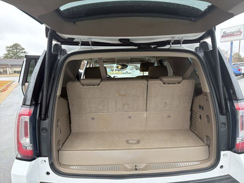 Used 2016 GMC Yukon SLT image 35