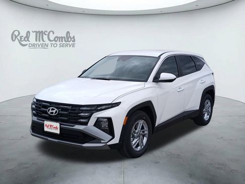 New 2026 Hyundai Tucson SE FWD image 1