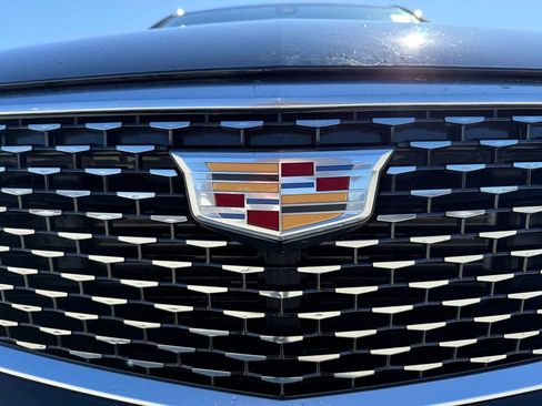 Certified 2023 Cadillac XT6 Premium Luxury FWD image 19