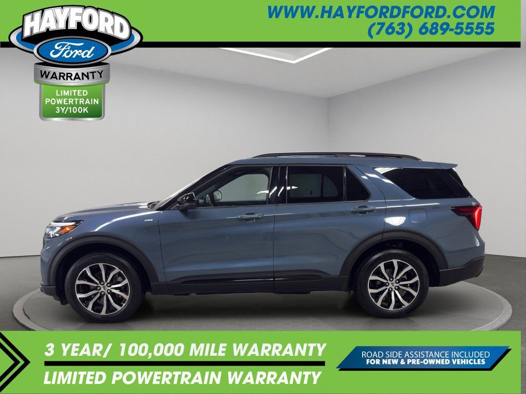 Used 2026 Ford Explorer ST-Line AWD/4WD image 2