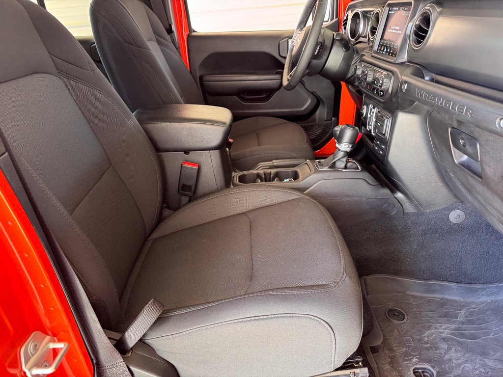 Used 2023 Jeep Wrangler Unlimited Sport AWD/4WD image 17