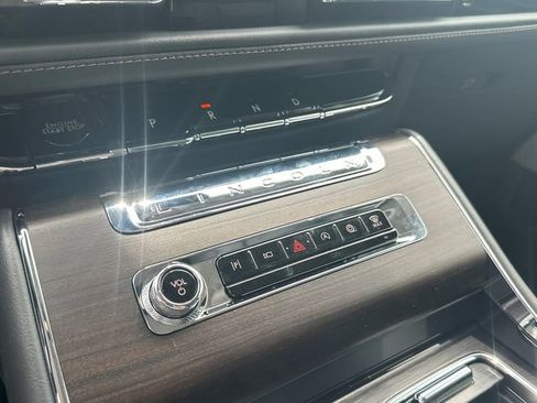 New 2026 Lincoln Aviator Reserve w/ Luxury Package AWD/4WD image 28