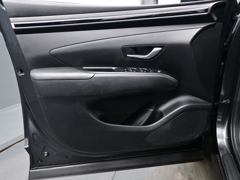 Certified 2023 Hyundai Tucson SE AWD/4WD image 9