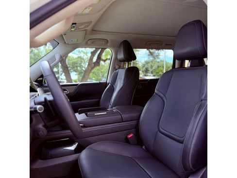 Certified 2026 INFINITI QX80 Pure w/ Cargo Package AWD/4WD image 5