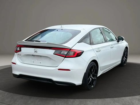 Used 2022 Honda Civic EX-L image 4