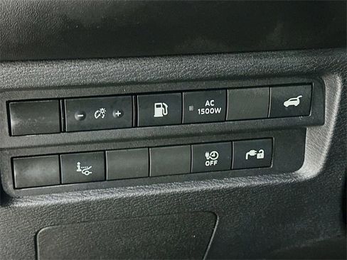 Used 2023 Mitsubishi Outlander SEL image 25