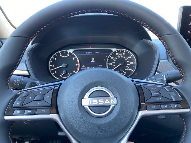 New 2026 Nissan Altima 2.5 SR AWD/4WD image 15