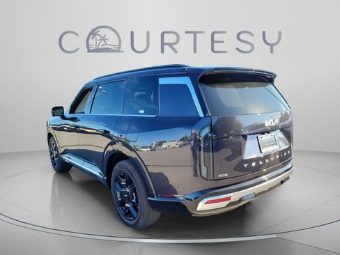 New 2027 Kia Telluride SX w/ Towing Package FWD image 2