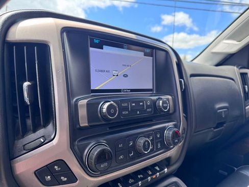 Used 2019 GMC Sierra 3500 Denali w/ Duramax Plus Package AWD/4WD image 18