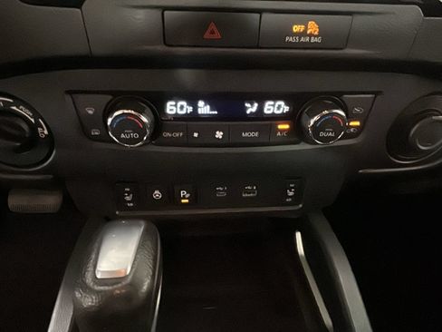 Used 2023 Nissan Frontier SV w/ SV Convenience Package AWD/4WD image 22