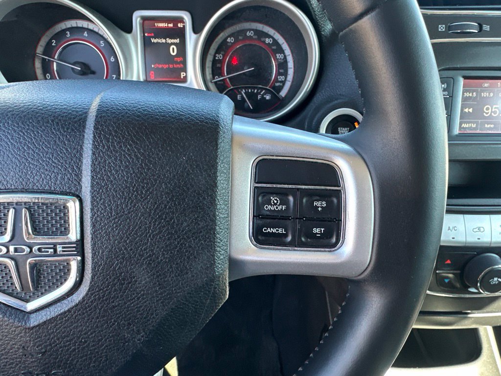 Used 2016 Dodge Journey SE w/ Flexible Seating Group FWD image 11