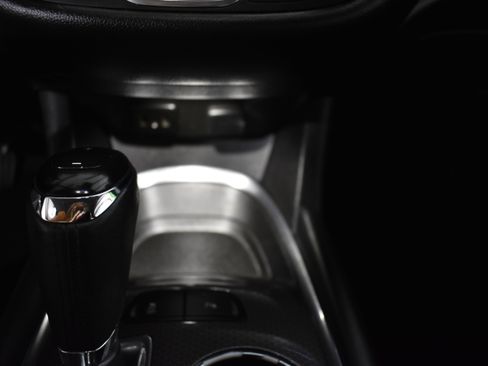 Used 2016 Chevrolet Malibu Hybrid w/ Leather Package image 25