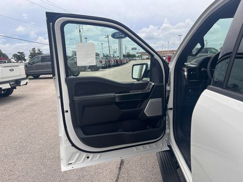 New 2026 Ford F150 Platinum w/ Equipment Group 702A High AWD/4WD image 11