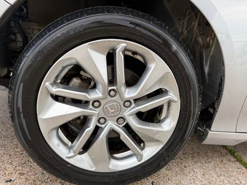 Used 2018 Honda Accord LX image 23