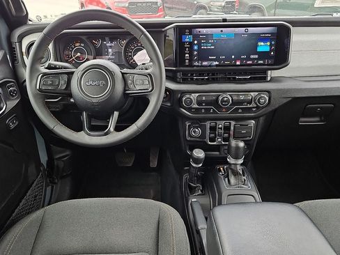 Used 2024 Jeep Wrangler Unlimited Sport AWD/4WD image 19