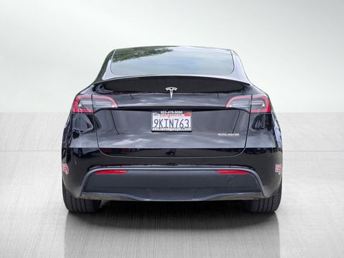 Used 2023 Tesla Model Y Performance AWD/4WD image 5