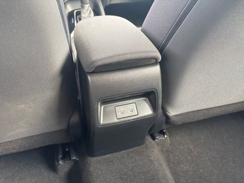 Used 2023 Toyota Corolla LE image 23