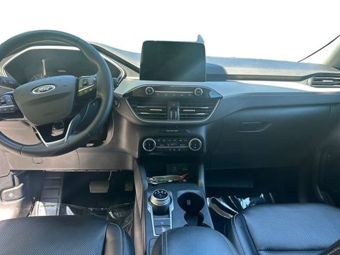 Used 2022 Ford Escape SEL AWD/4WD image 10