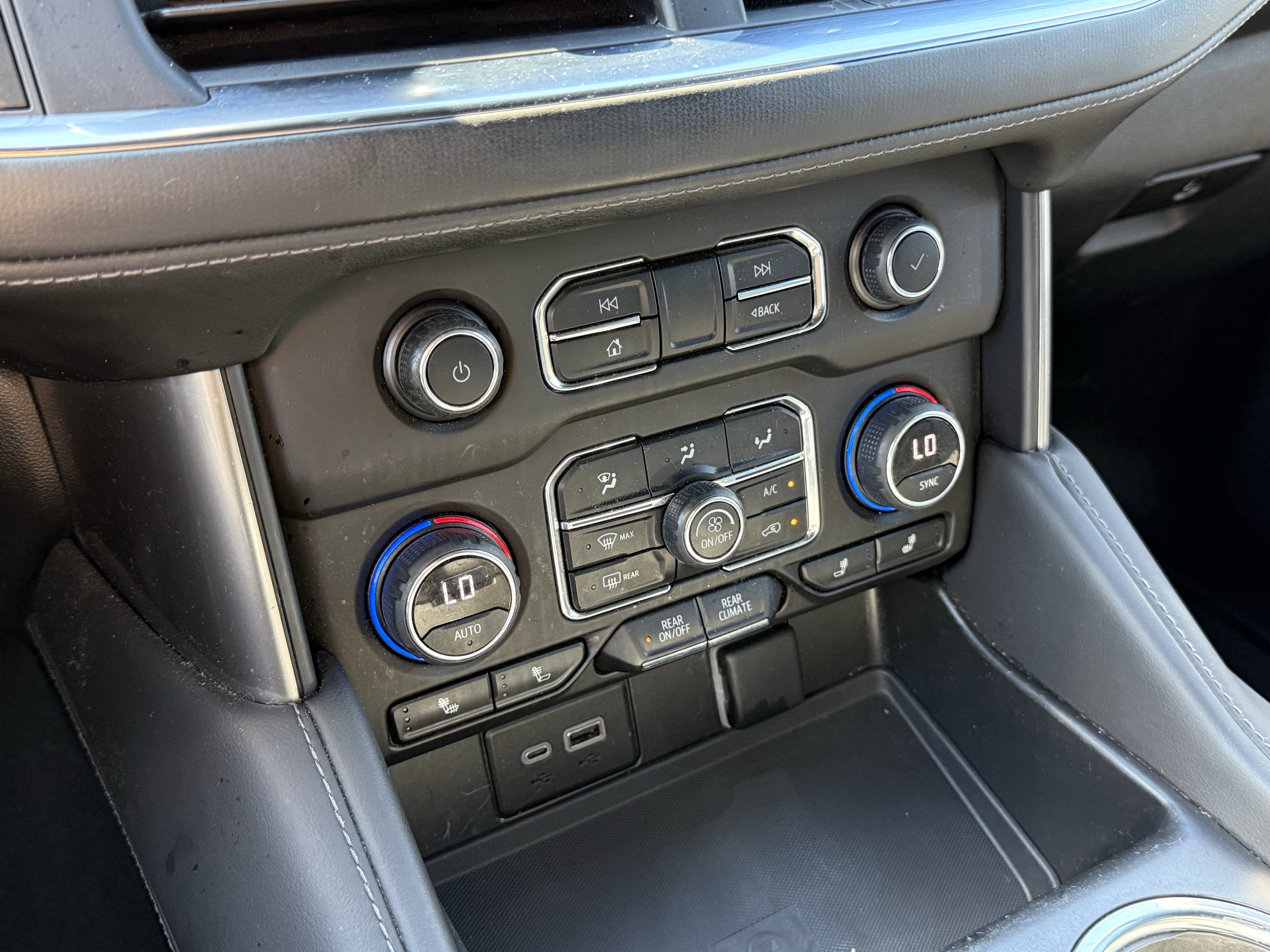 Used 2023 Chevrolet Tahoe LT RWD image 35