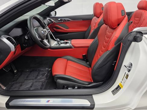 Used 2022 BMW 840i Convertible w/ Comfort Seating Package RWD image 10