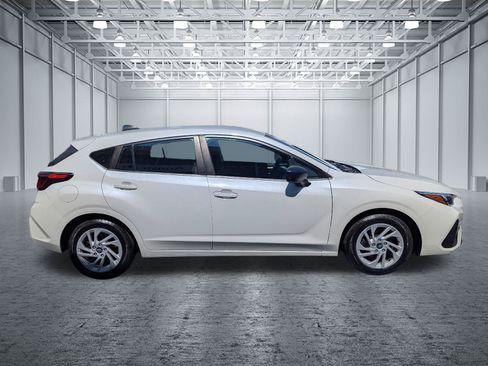 Used 2024 Subaru Impreza 2.0i AWD/4WD image 6