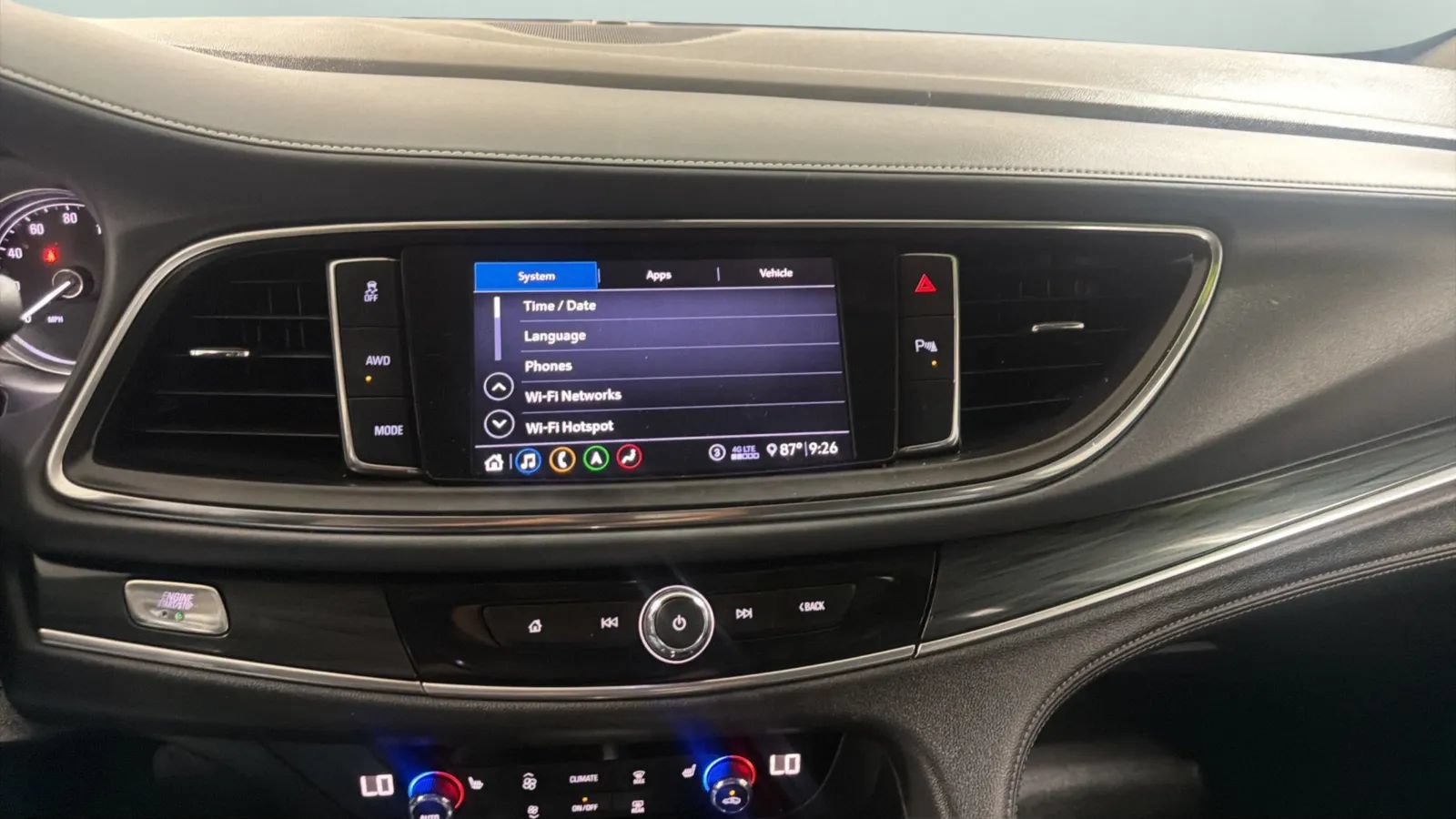 Used 2020 Buick Enclave Essence w/ Sound and Sites Package AWD/4WD image 14