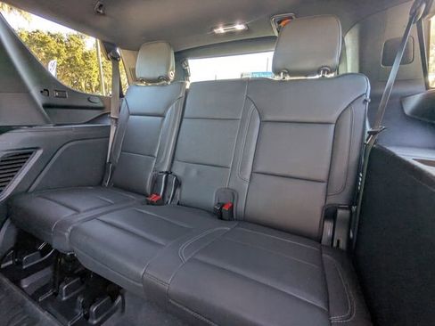 Used 2022 Chevrolet Tahoe Z71 image 18