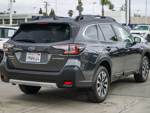 Used 2025 Subaru Outback Limited w/ Tech Package 3 image 5