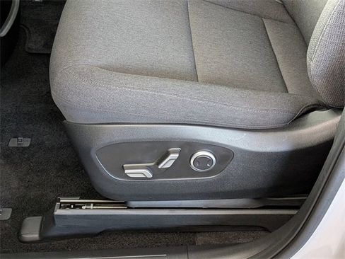 Used 2026 Hyundai Ioniq 9 S image 12