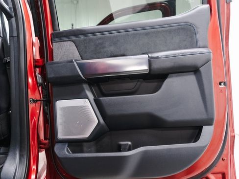 Used 2025 Ford F250 Platinum w/ FX4 Off-Road Package image 34