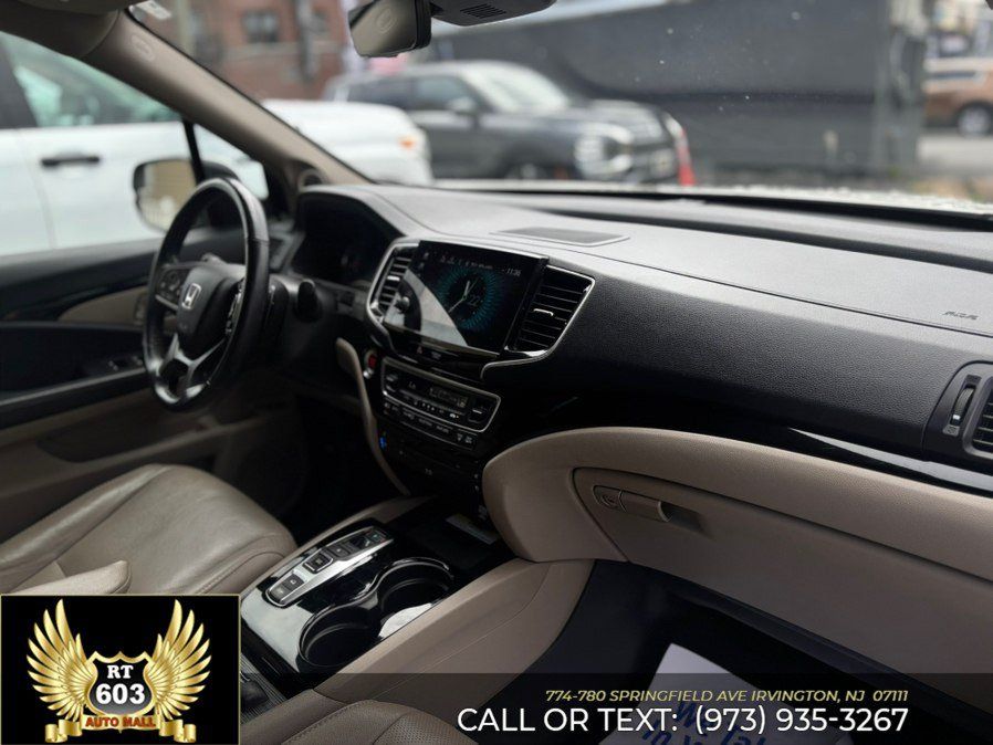 Used 2019 Honda Pilot Elite image 18