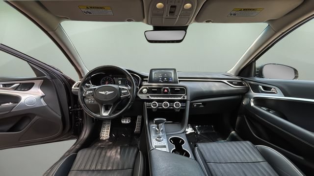 Used 2021 Genesis G70 3.3T RWD image 16