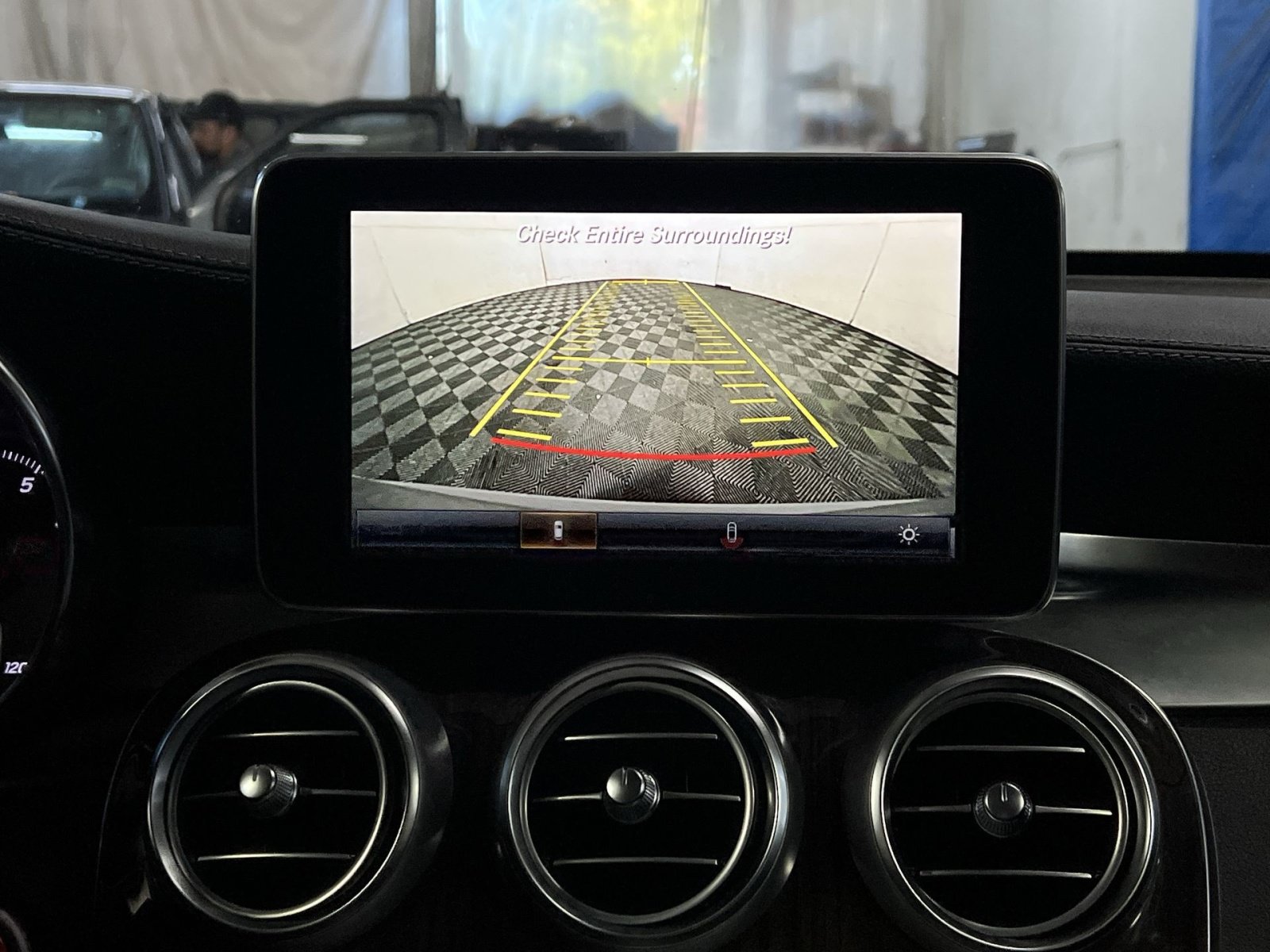 Used 2016 Mercedes-Benz GLC 300 4MATIC image 19