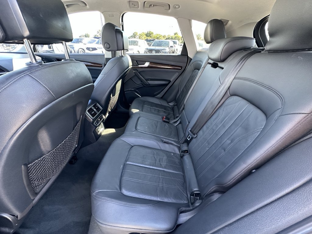 Used 2018 Audi Q5 2.0T Premium Plus w/ Premium Plus Package AWD/4WD image 19