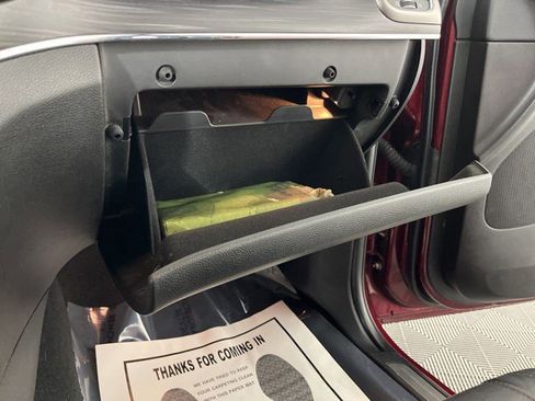 Used 2020 Jeep Grand Cherokee Limited image 35