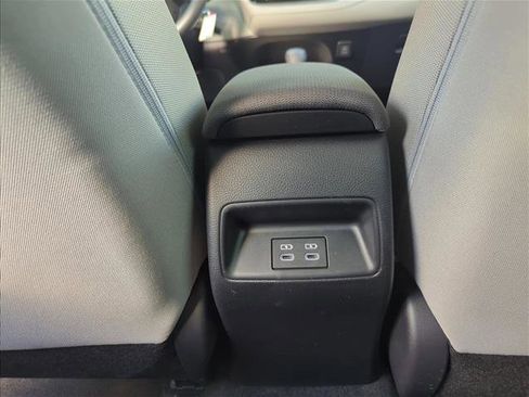 Used 2025 Toyota Corolla LE image 20