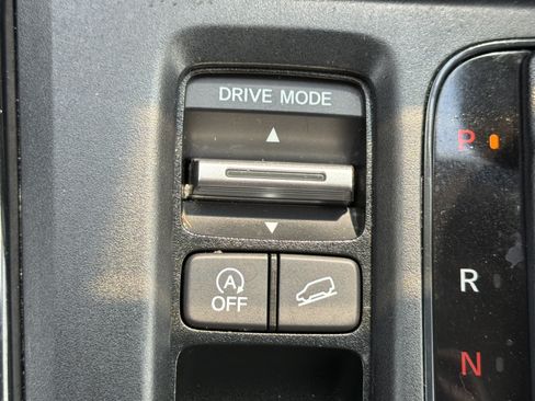 Used 2025 Honda CR-V LX image 20
