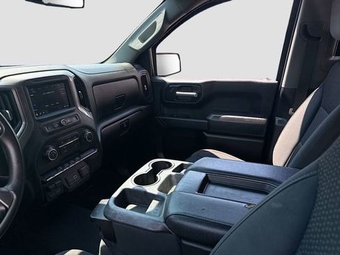 Used 2021 Chevrolet Silverado 1500 Custom Trail Boss w/ Safety Confidence Package AWD/4WD image 19