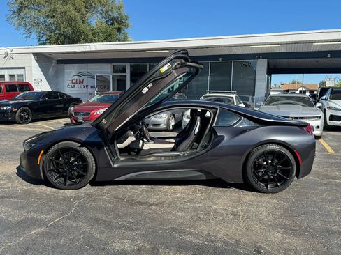 Used 2017 BMW i8 AWD/4WD image 12